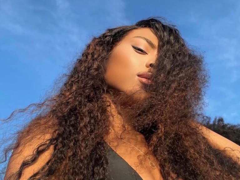 “Fue una guerrera, una persona brillante”: muere influencer de 23 años tras larga lucha contra el cáncer