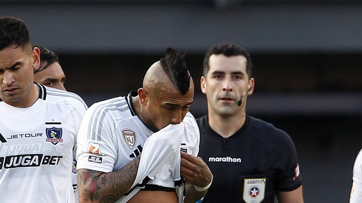 Hija de Mirko Jozic se va en picada contra Arturo Vidal por su expulsión ante Audax: “Esta no es tu fiesta privada, aquí representas a todos”
