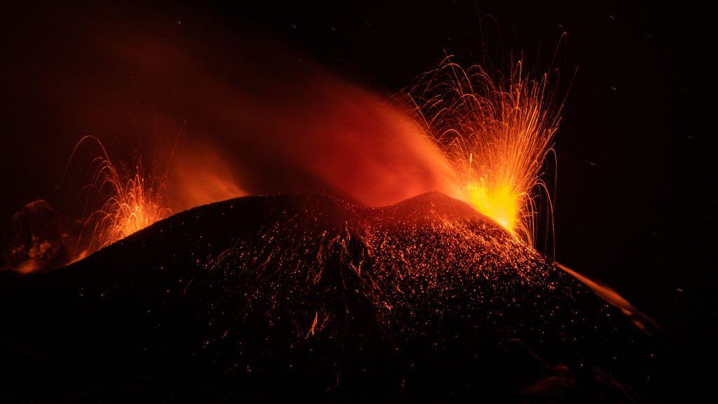 CATANIA, ITALY - FEBRUARY 15, 2021: Mount Etna erupts in Sicily sending plumes of ash and spewing lava into air- PHOTOGRAPH BY Marco Restivo / Barcroft Studios / Future Publishing (Photo credit should read Marco Restivo/Barcroft Media via Getty Images)