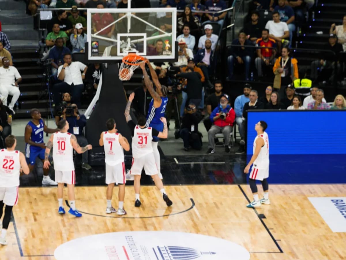 “Es un golpe de realidad”: el análisis en la selección chilena de básquetbol tras la contundente caída ante República Dominicana