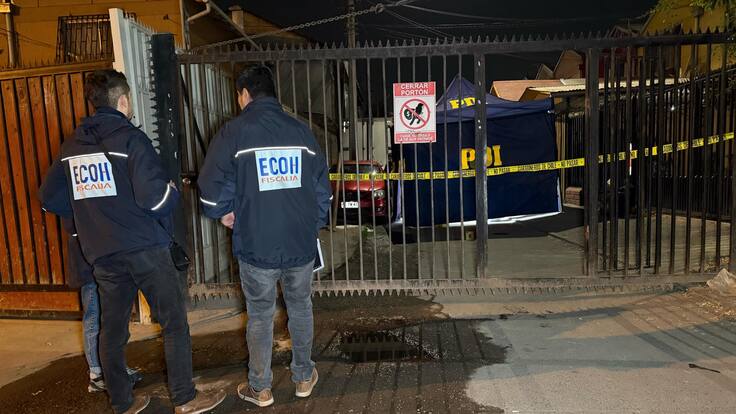 Un muerto y un herido en riesgo vital deja balacera en La Pintana: se investiga disputa territorial y crimen organizado