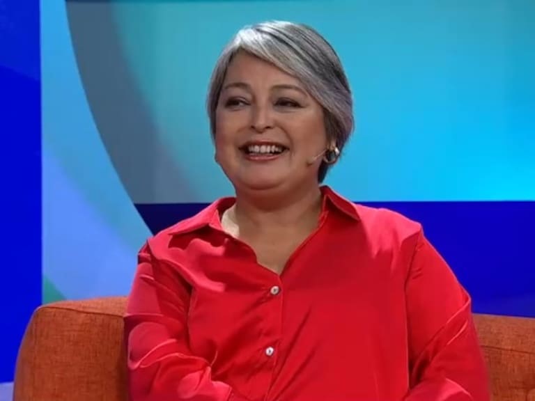 Jeannette Jara destapó coquetos detalles de su pololo: “Ahí le traspasé mi corazón”