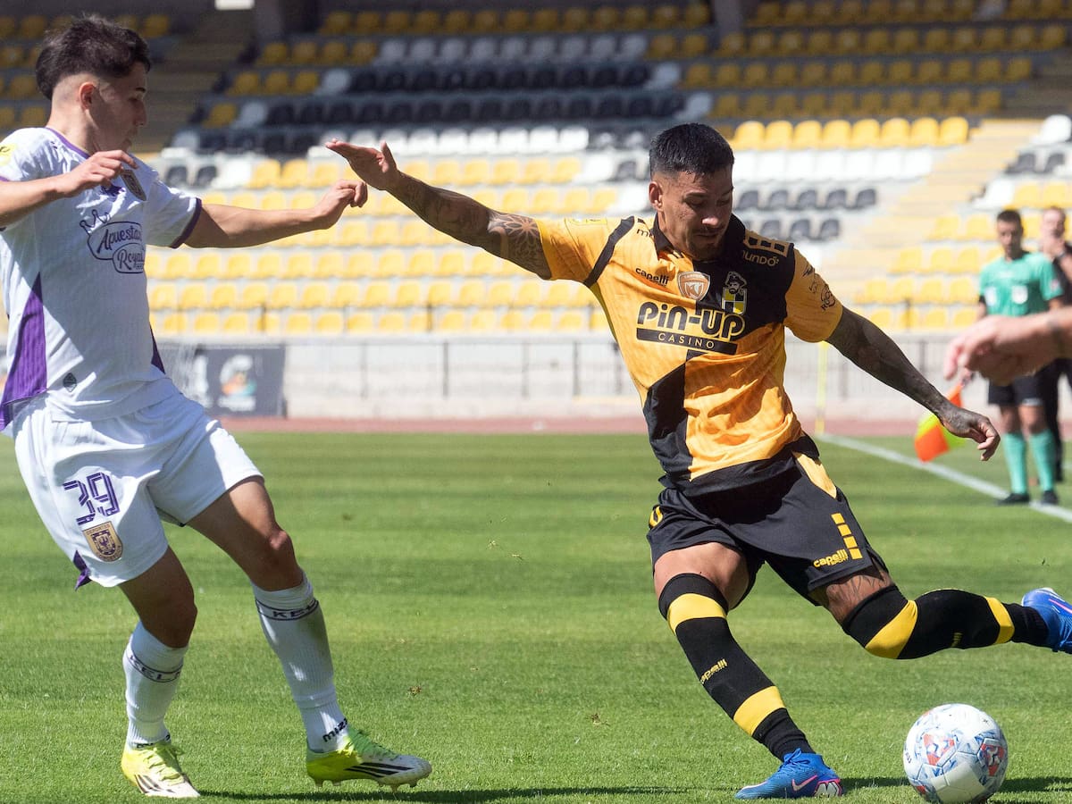 Coquimbo Unido derrota a Deportes Concepción, avanza en Copa de la Liga, y elimina a Colo Colo del torneo