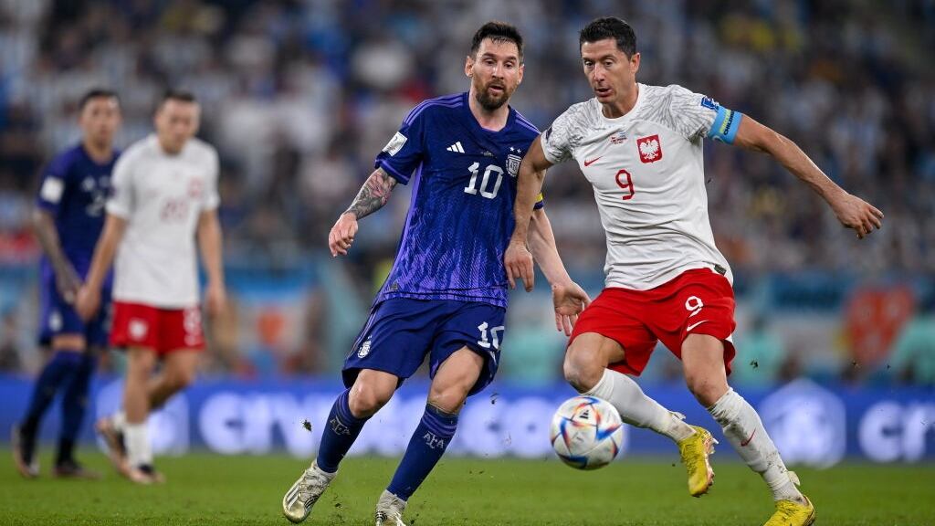 Robert Lewandowski: "Messi está en la primera posición para ganar el Balón de Oro"