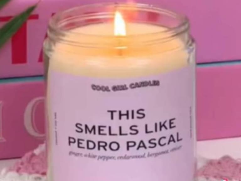 «Olor a Pedro Pascal»: La extraña promesa de popular vela viral de TikTok
