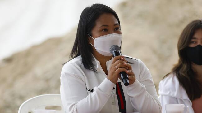 LIMA, PERU - JUNE 06:The Presidential candidate Keiko Fujimori of Fuerza Popular speaks during the traditional popular breakfast as part of the presidential runoff voting on June 6, 2021 in Lima, Peru. (Photo by Ricardo Moreira/Getty Images)