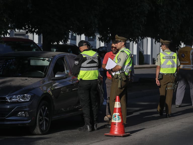 Restricción vehicular en Chile 2024: estas son las multas que arriesgan quienes no cumplan con la prohibición