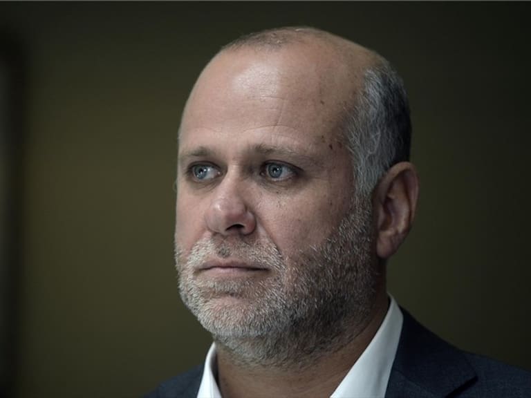 Casi 70 militantes del PS renunciaron: No sirve a los intereses del pueblo movilizado