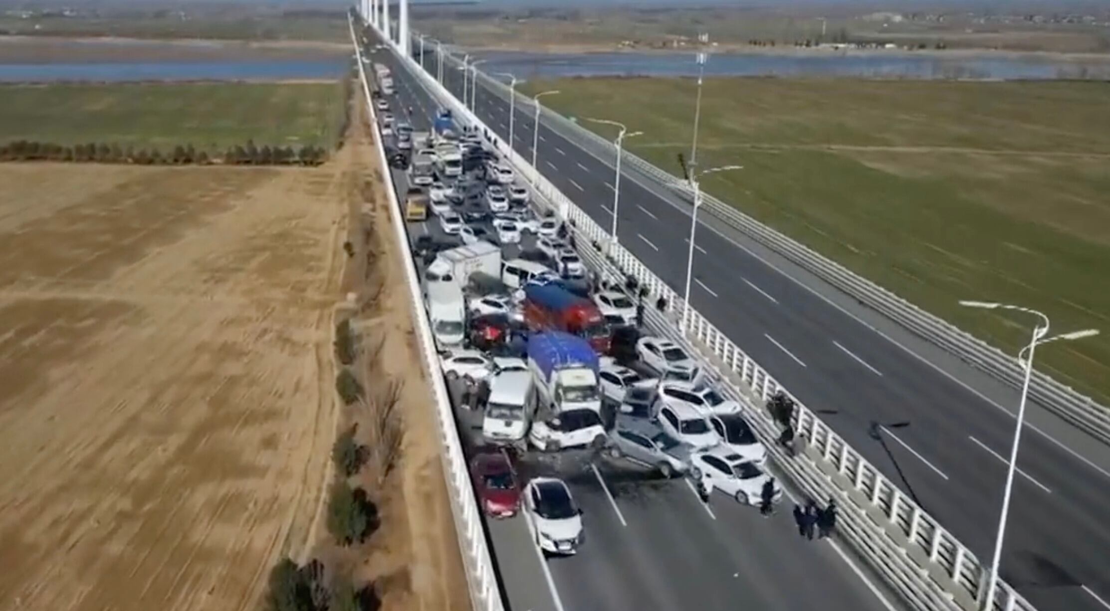Grave accidente carretero en el condado de Nanchang en China