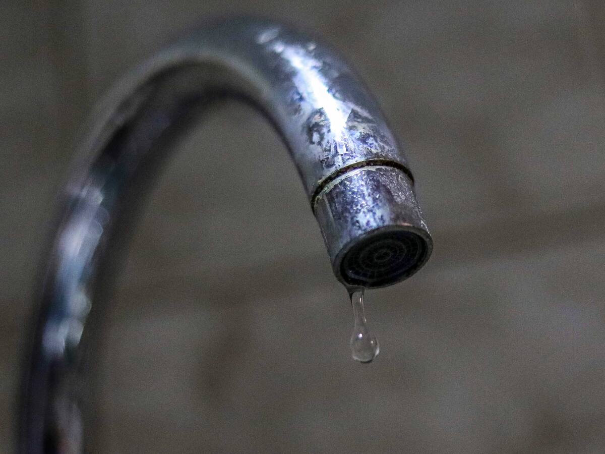 Aguas Andinas confirma reposición total del agua potable tras trabajos en acueducto Paralelo