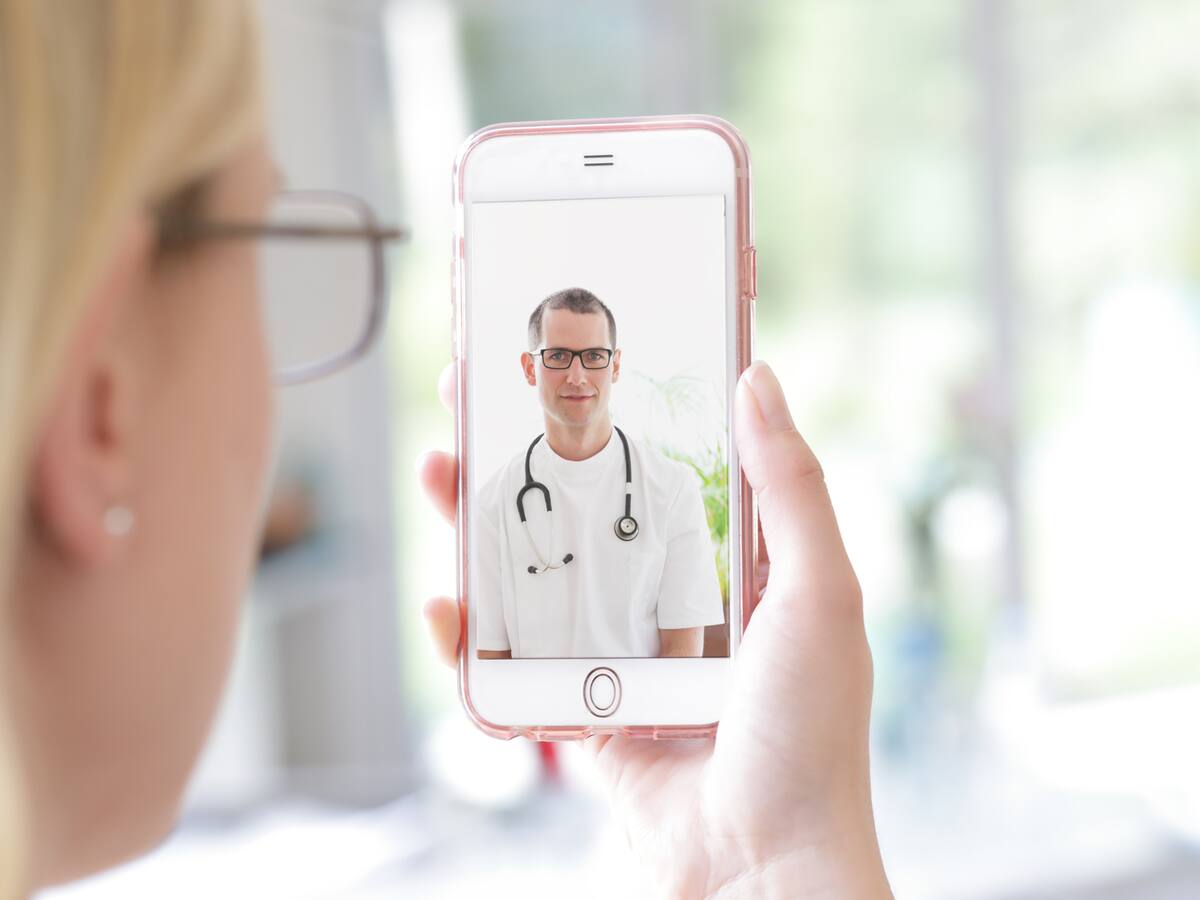 Lanzan sitio web para definir si hay que consultar por posible infección de coronavirus