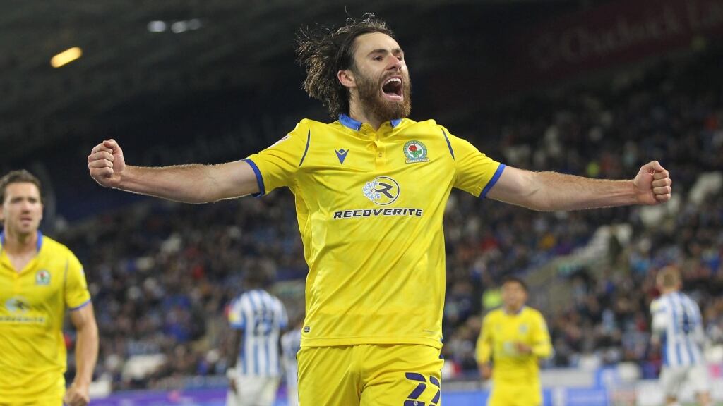 Ben Brereton vuelve a lucirse y anota por Blackburn Rovers a un día del cierre del mercado en Europa