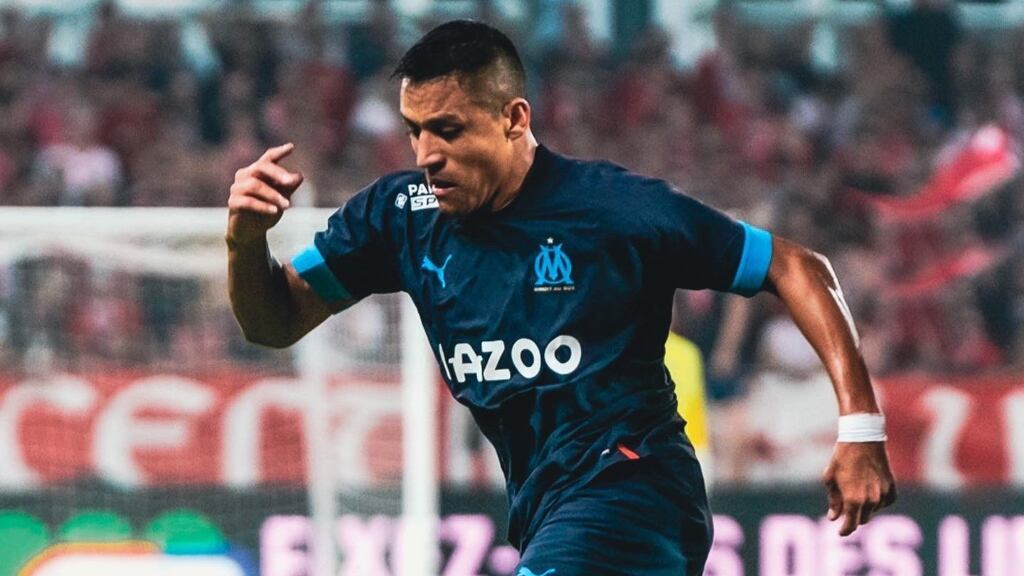 Igor Tudor defiende a Alexis Sánchez tras su debut en Francia: "Es un gran campeón, no está aquí para divertirse"