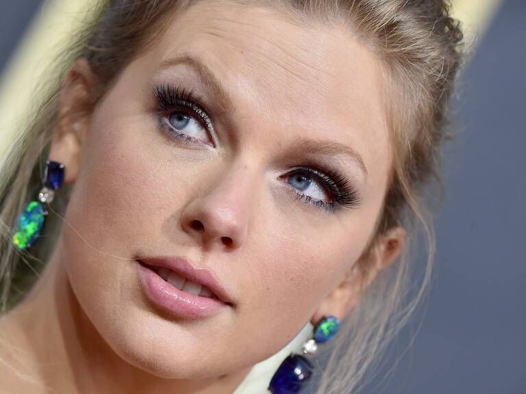 Hombre que acosó y amenazó a Taylor Swift fue sentenciado 30 meses de prisión