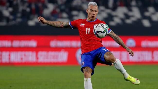 Los tres cambios que dispondrá la formación de Chile para enfrentar a Ecuador