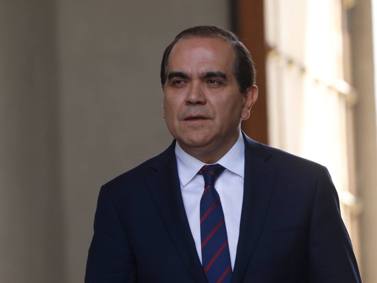 Partido Radical calificó dictamen de la Dirección del Trabajo como «un atentado grave a los derechos de los trabajadores»