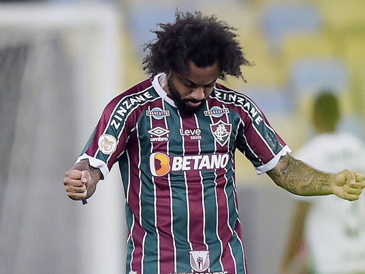 Marcelo recibió dura sanción por parte de Conmebol tras expulsión ante Argentinos Jrs