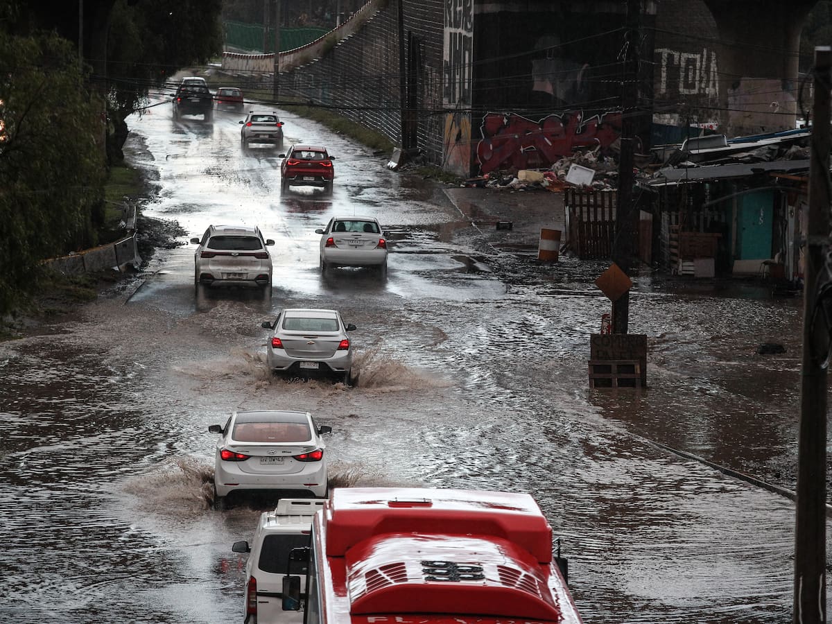 Lluvias en Santiago: revelan las comunas con mayor riesgo ante el sistema frontal y 175 puntos críticos en la RM
