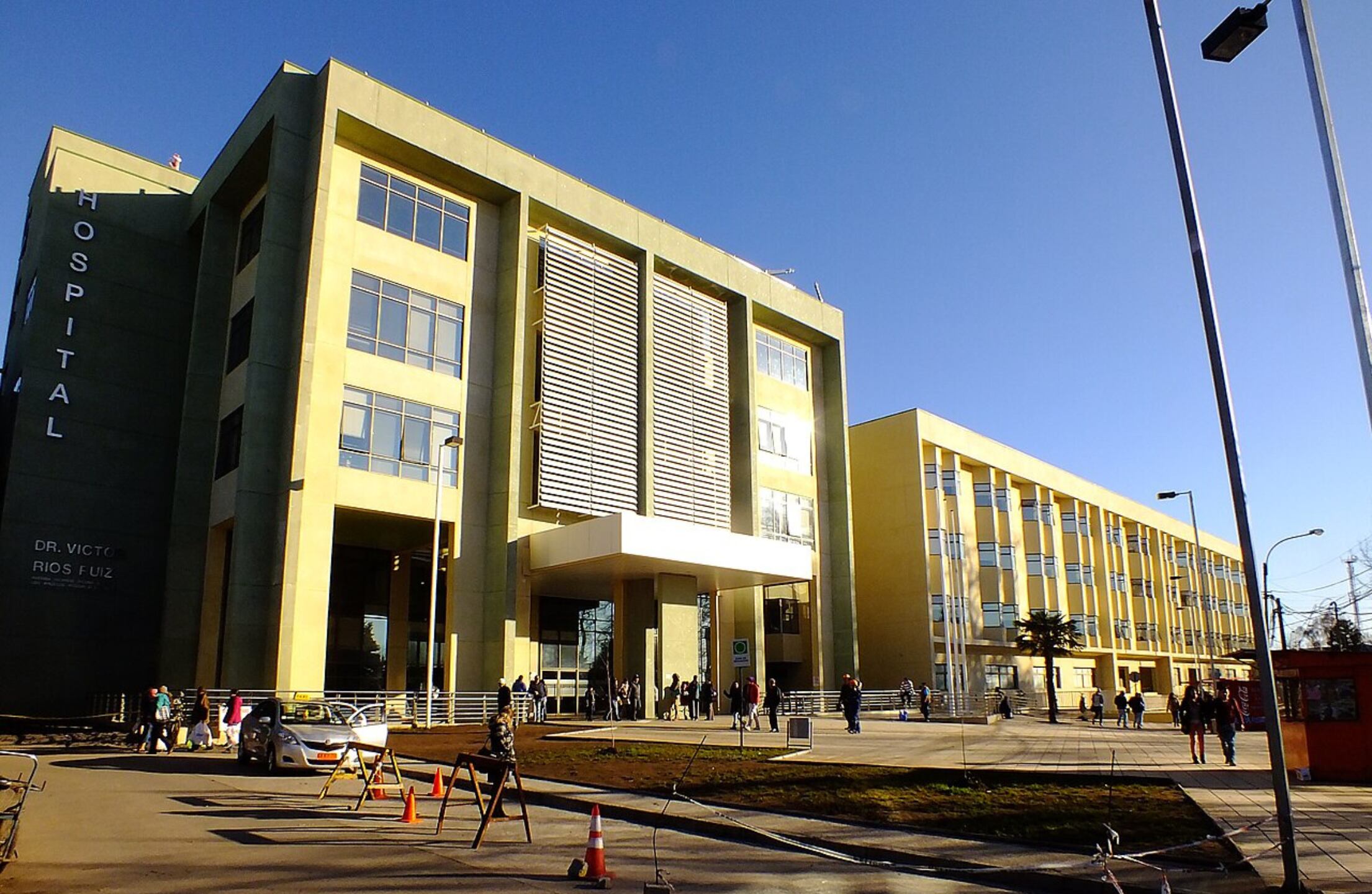 Hospital Víctor Ríos Ruiz.