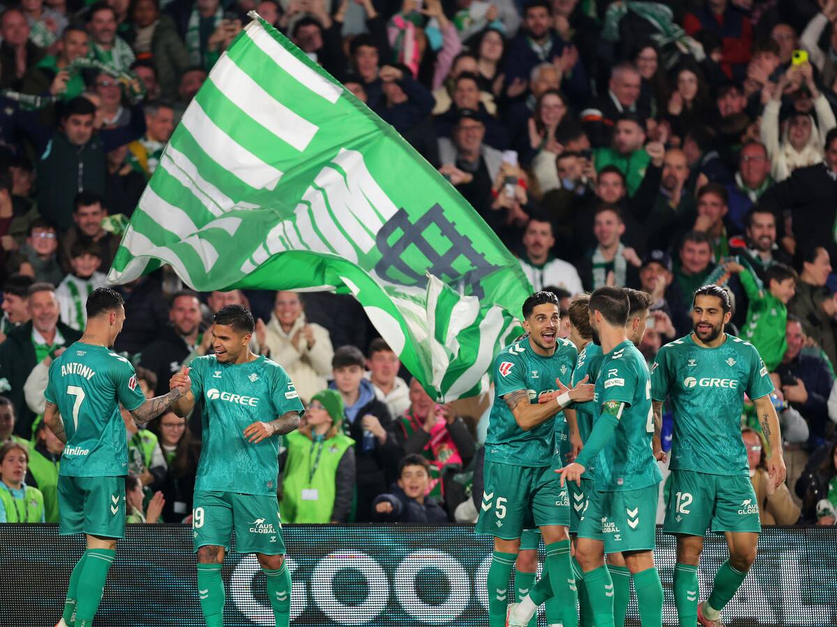 Real Betis reafirma su alza y ahora goleó a la Real Sociedad por La Liga de España