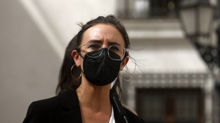 14 de Marzo de 2022/SANTIAGOLa Ministra Vocera de Gobierno,Camila Vallejo, realizó un punto de prensa al termino del primer comité político en el Palacio de La Moneda.
FOTO:CRISTOBAL ESCOBAR/AGENCIAUNO