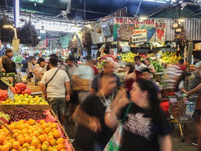 Baja el precio de la Canasta Básica de Alimentos: caída mensual fue la más pronunciada en 10 años