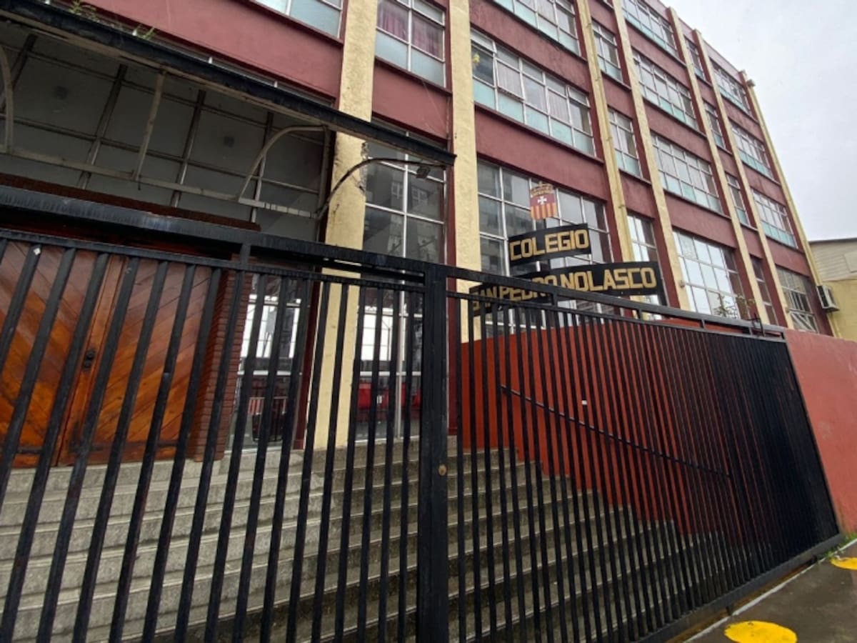 Estudiante resulta herido tras ataque con arma blanca al interior de un colegio en Concepción