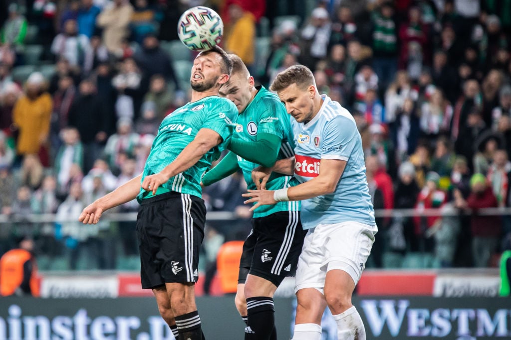 La Liga de Polonia con hinchas antes de la pandemia