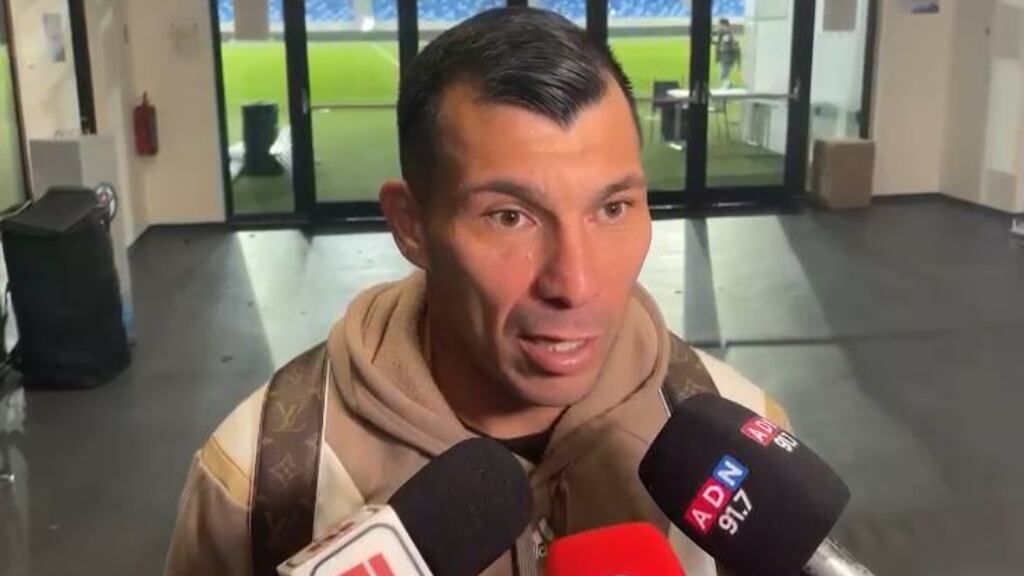 Gary Medel destacó a tres nombres de La Roja en el empate ante Eslovaquia