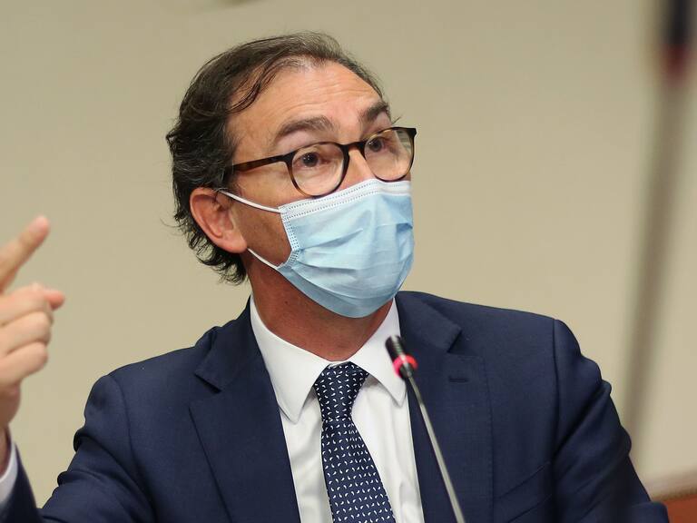 Ministro de Educación y prueba de transición dos veces al año