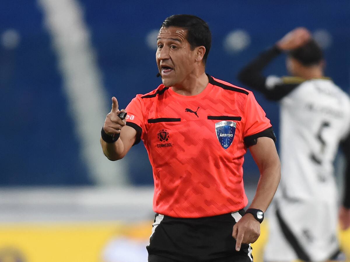 Árbitro chileno desata polémica en Copa Sudamericana: anuló un penal clave a Godoy Cruz frente a Atlético Mineiro