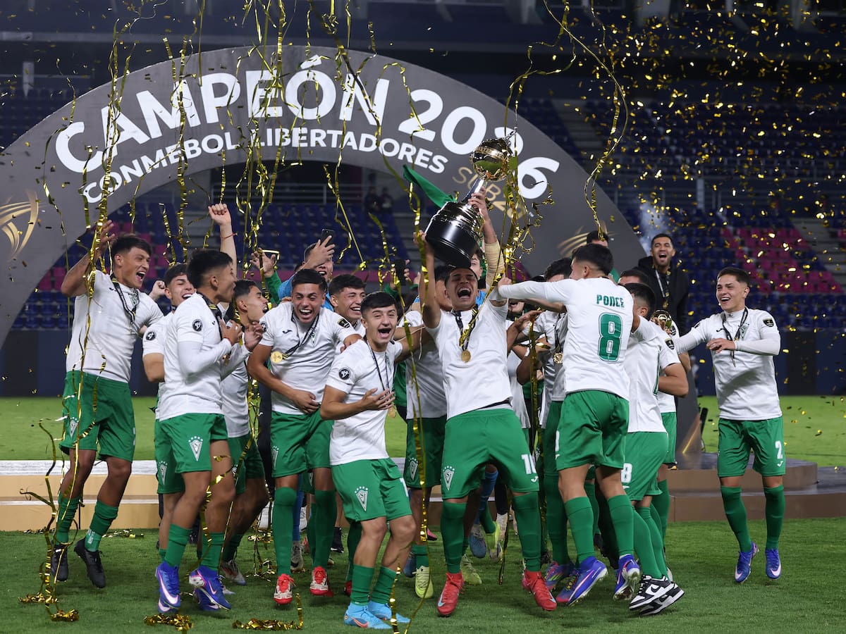 “Lo van llevando con mucha madurez”: ¿cuántos jugadores del plantel campeón de la Libertadores Sub 20 son protagonistas hoy en Santiago Wanderers?