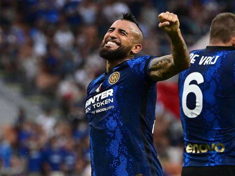 La particular foto con que Vidal se burla tras consagrarse con el Inter en la Copa Italia: «Este sí es ecuatoriano»