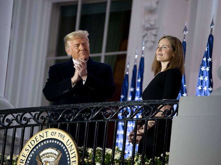 Amy Barrett y Donald Trump