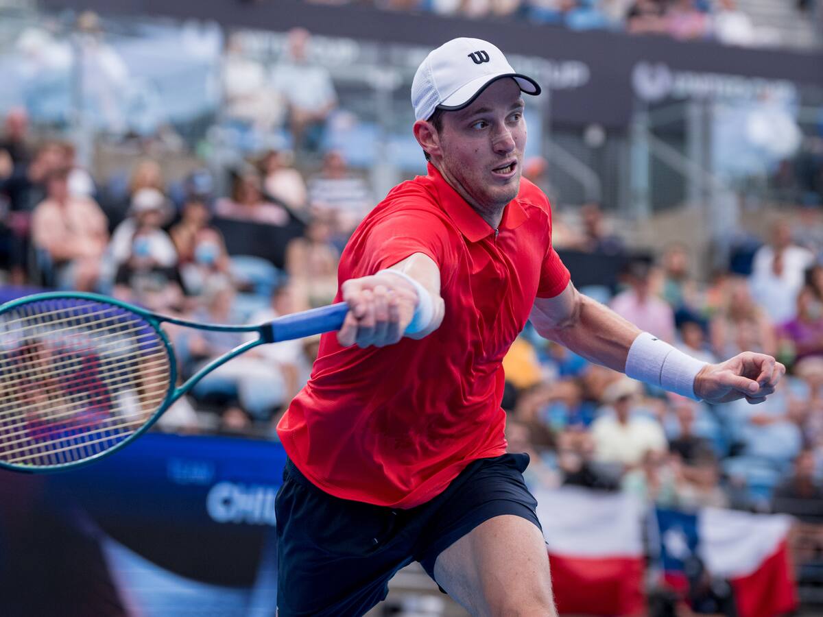 Nicolás Jarry vs Flavio Cobolli: a qué hora juegan por el Abierto de Australia y dónde ver el partido en vivo