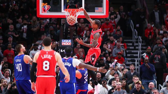 DeMar DeRozan lidera a Chicago Bulls