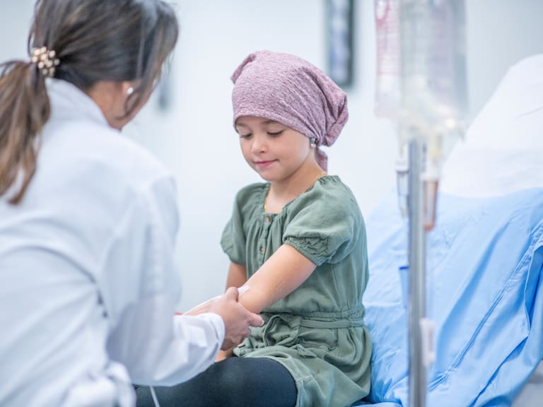 Descentralización en salud: Temuco podrá tratar cáncer infantil sin derivaciones a Santiago
