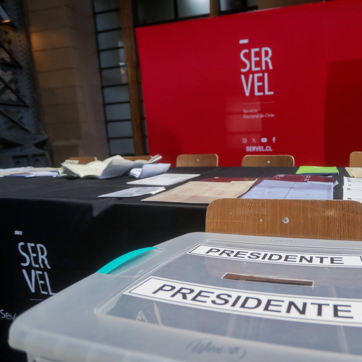 Encuesta revela cuánto creen los chilenos que los bots influyen en las elecciones