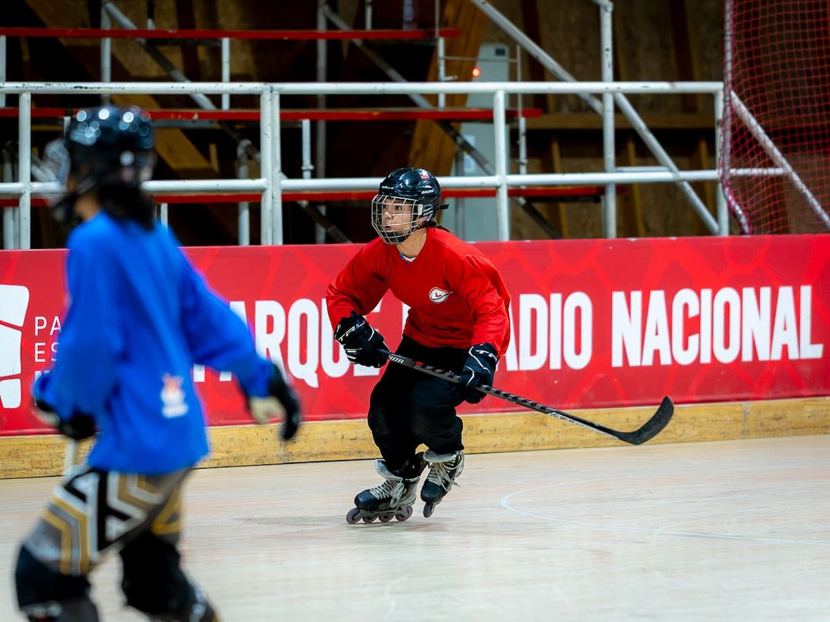 “Todo es autofinanciado”: selección chilena femenina de hockey en línea y su preparación para los World Roller Games 2026