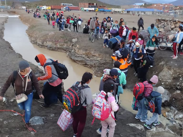 COLCHANE: Ingreso de migrantes