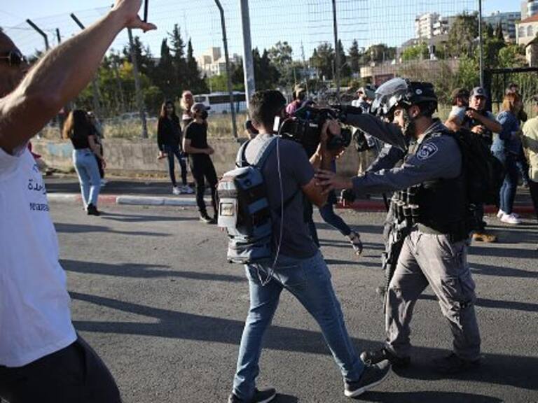 13 periodistas palestinos han sido detenidos por Israel