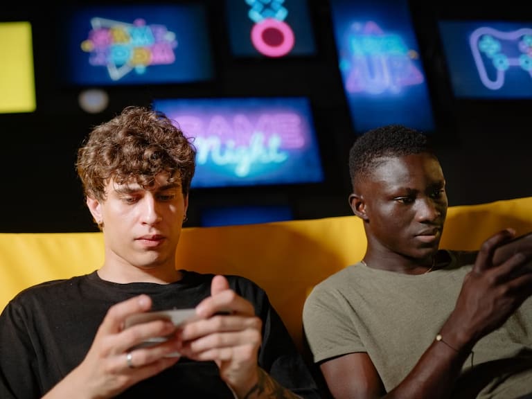Casinos móviles en Chile: el juego online se traslada al smartphone antes que la ley