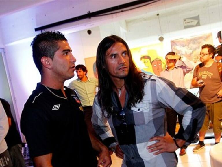 «Coca» Mendoza y la polémica de la Roja: «Medel y Vidal vetaron al último gran capitán del equipo»