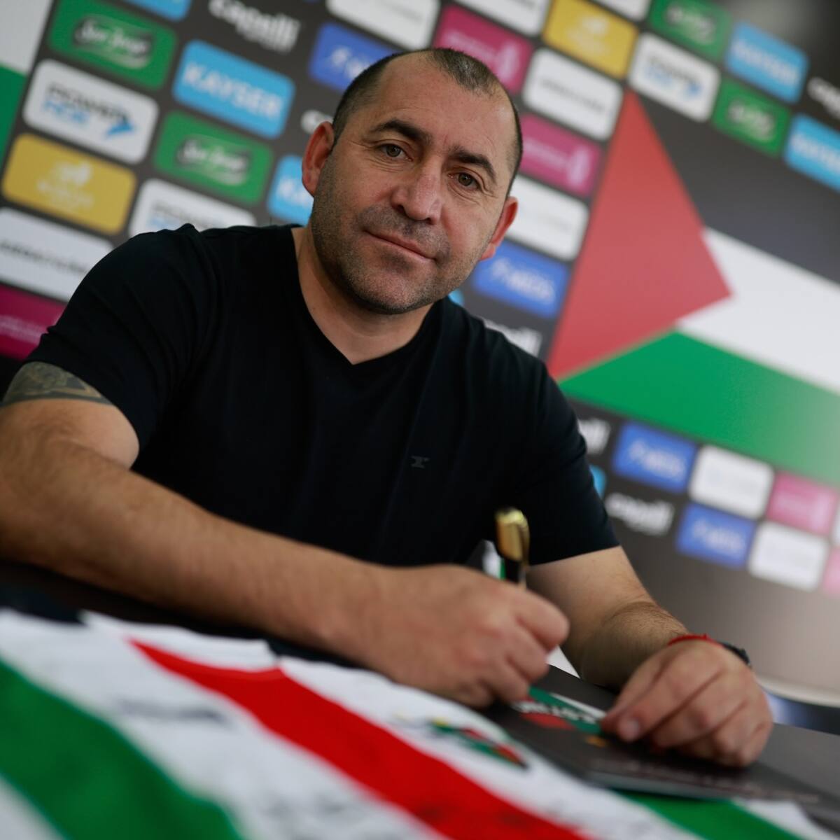 “Es muy complejo decir que vamos a ser campeones… Lo que sí aseguro es que vamos a trabajar día y noche para lograrlo”