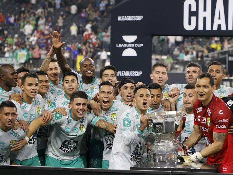 León Jean Meneses Dávila