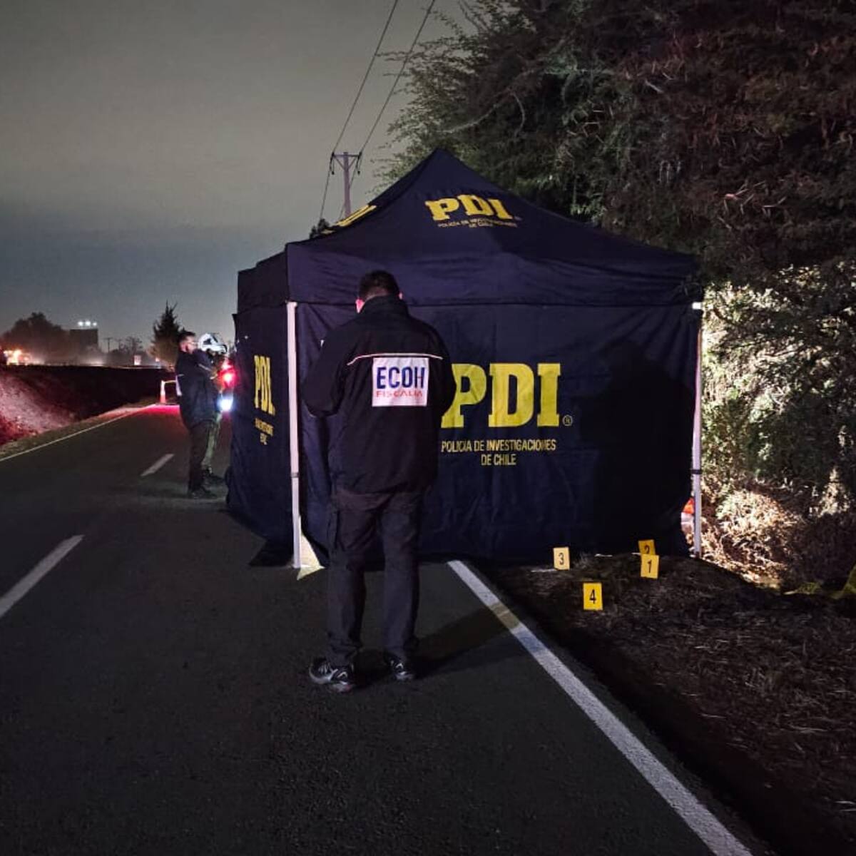Encuentran a dos hombres baleados en distintos puntos de la RM: uno estaba atado de pies y manos