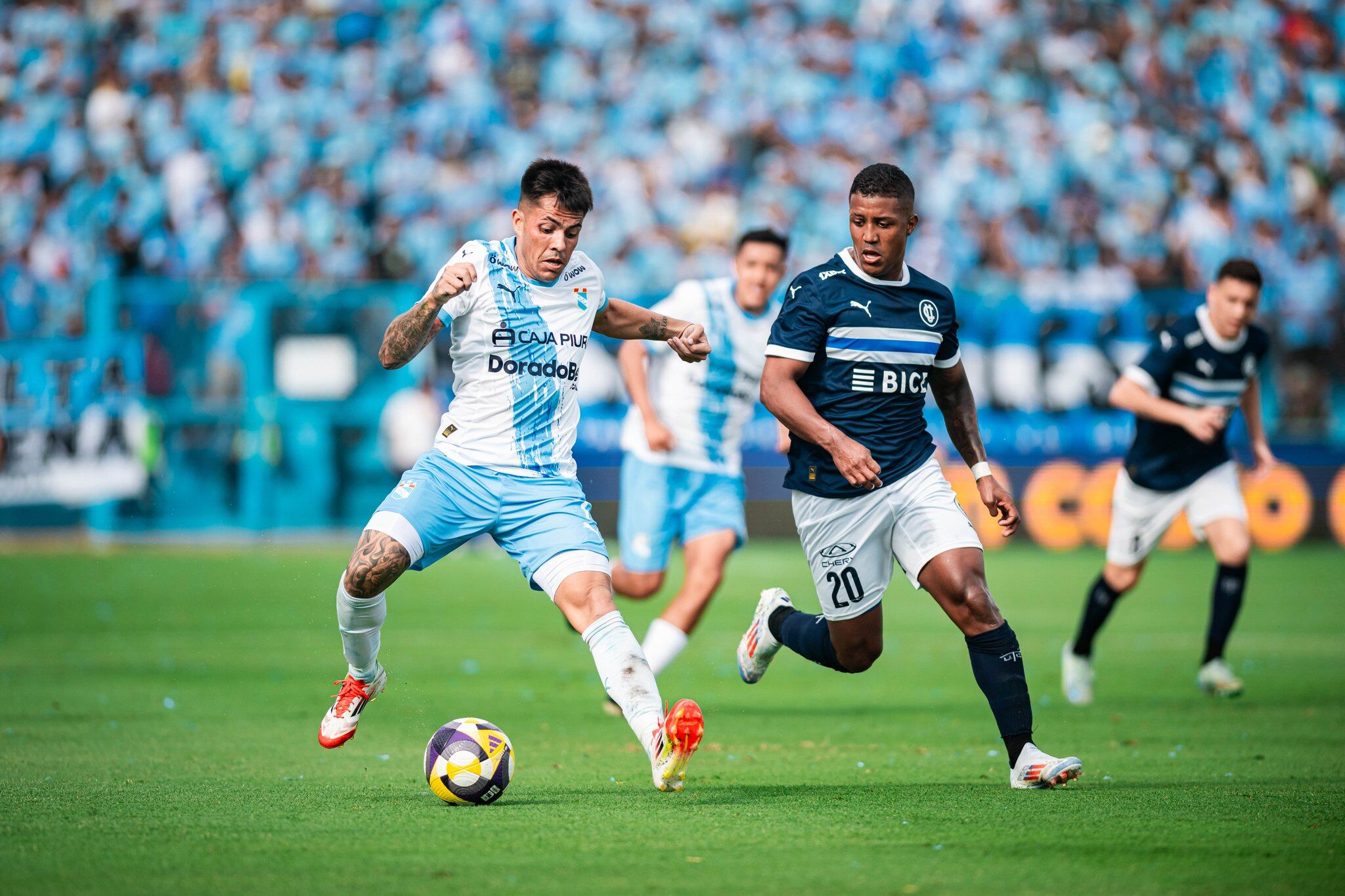 Sporting Cristal y la Universidad Católica se midieron en Perú | X: Sporting Cristal