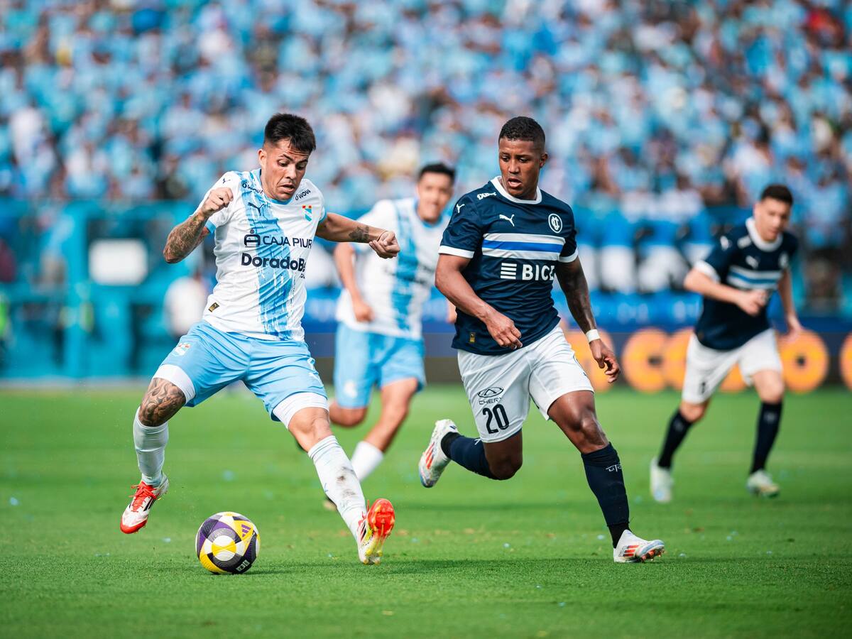 El primer tropiezo: Sporting Cristal impuso sus términos y derrotó a la UC en un festival de patadas