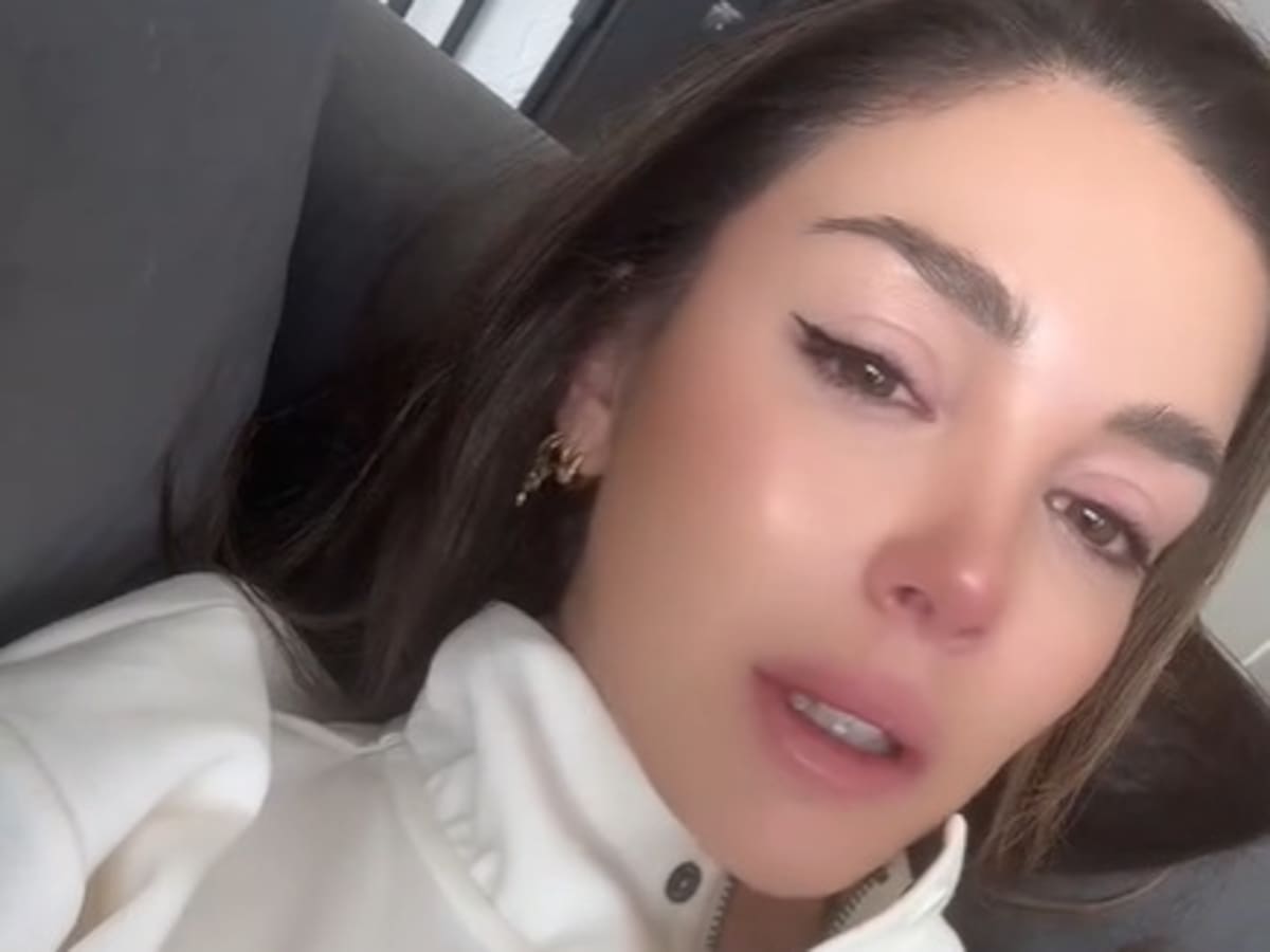 Desconsolada: Cata Vallejos explota por funa tras sus dichos sobre la U con Independiente y aseguró que “soy nueva en esto”