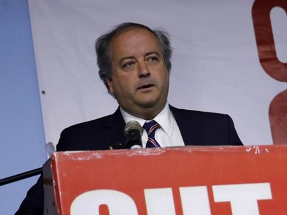 Ministro del Trabajo a la CUT: «Me encantaría un sueldo mínimo de $420 mil, pero no es viable»